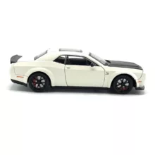 ماشین بازی مدل دوج چلنجر هلکت