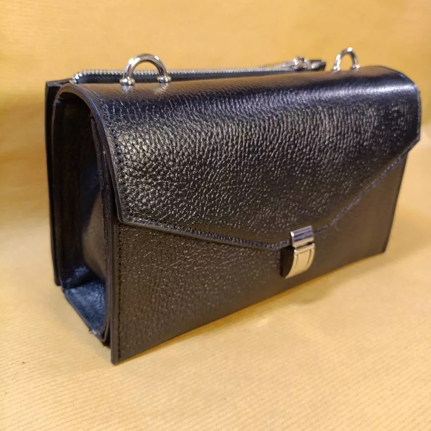 کیف دوشی زنانه مدل F6