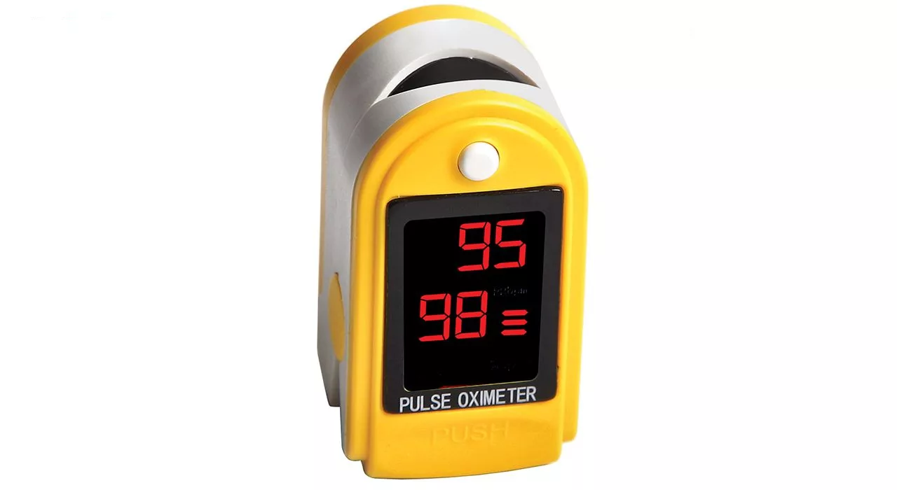 پالس اکسیمتر زیکلاس مد مدل CMS50DL