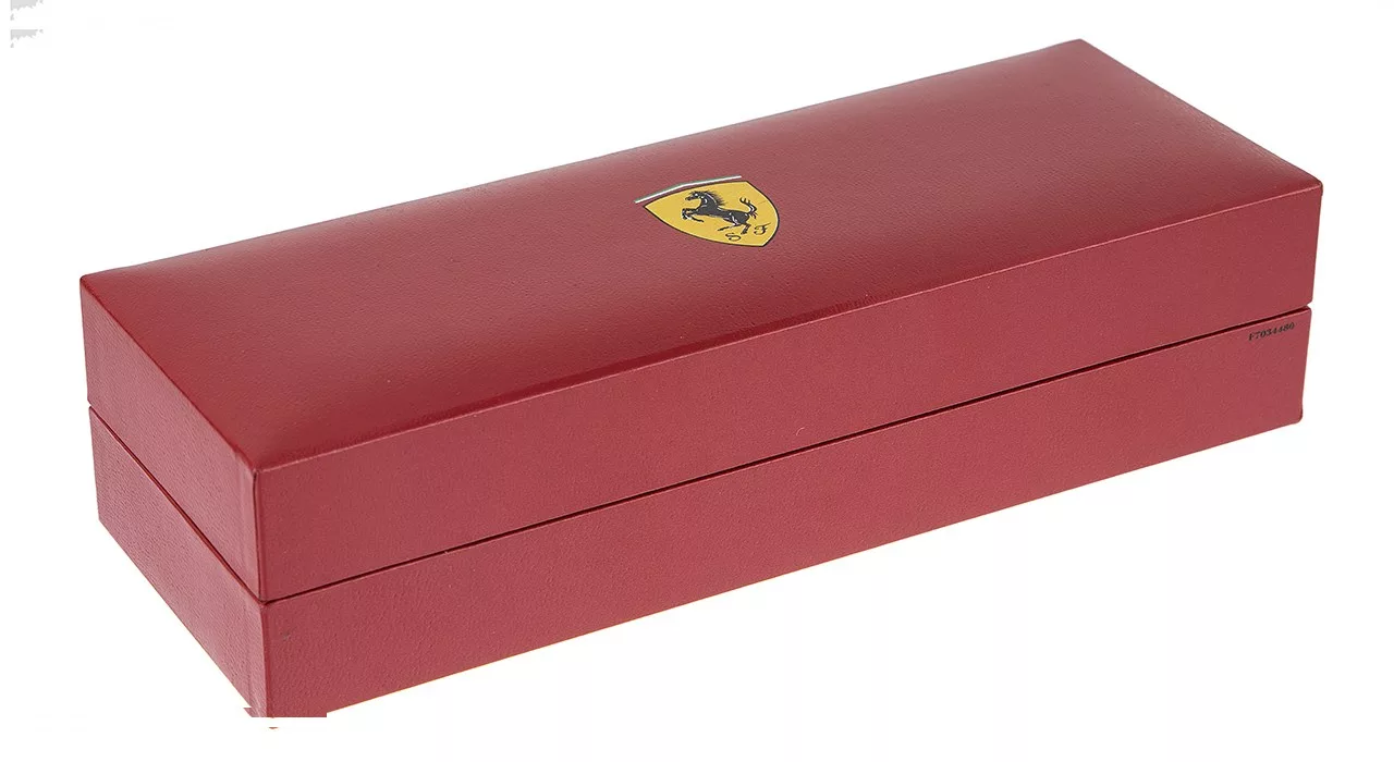 خودنویس شیفر مدل Ferrari 300 قطر نوشتاری M