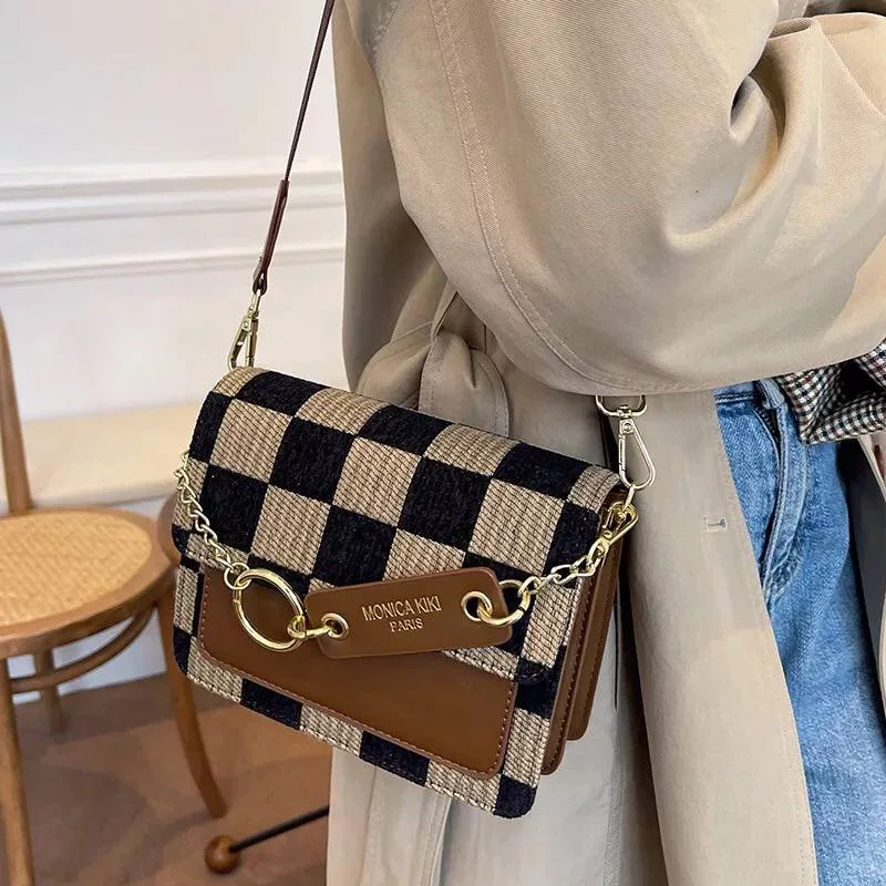 کیف دوشی زنانه مدل fd-72 طرح مونیکا