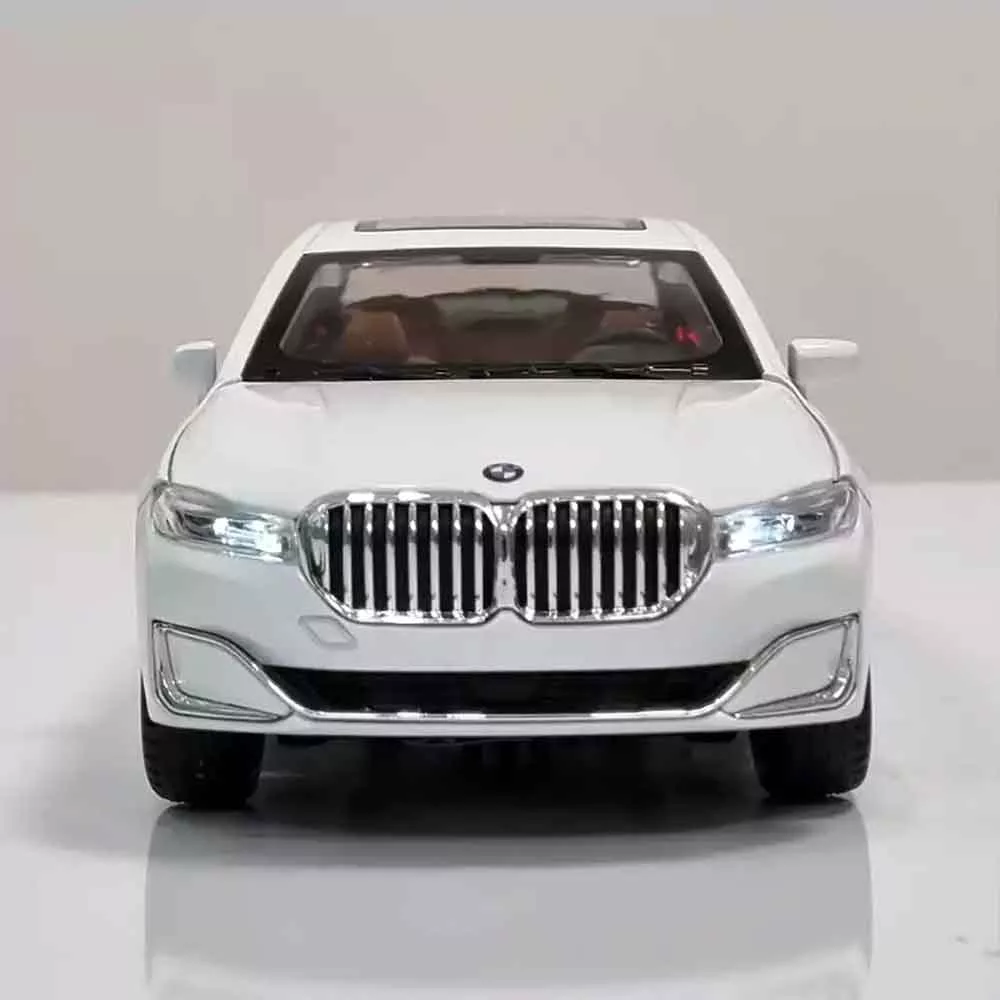ماکت ماشین مدل بی ام و طرح BMW SERIES 7