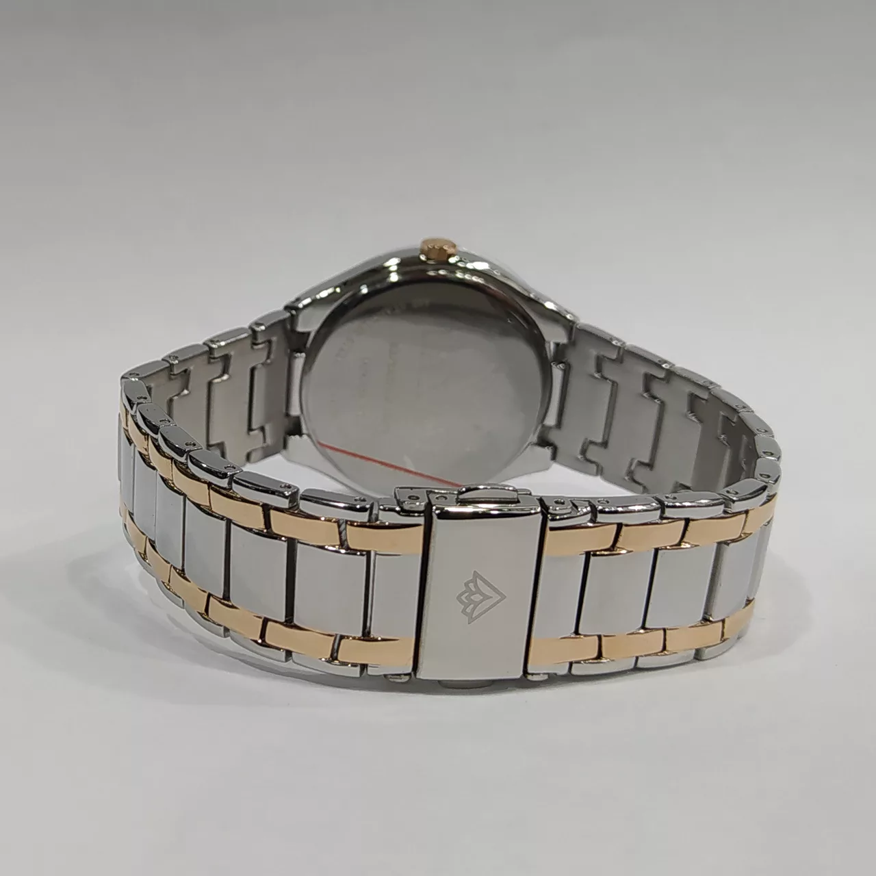 ساعت مچی عقربه ای زنانه لاکسمی مدل 3-8090