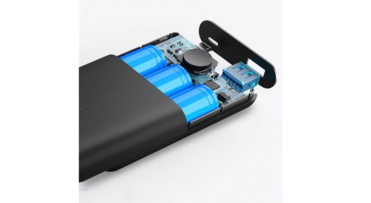 پاوربانک انکر مدل A1230 PowerCore II با ظرفیت 10000 میلی آمپر ساعت