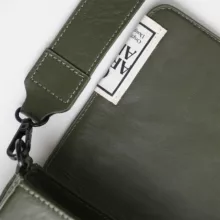 کیف دوشی زنانه چرم آرا مدل Tokyo