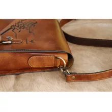 کیف رودوشی چرم بارثاوا مدل 1203n