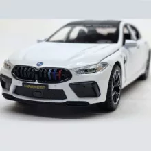 ماکت ماشین مدل عقبکش فلزی موزیکال BMW MANHART M8