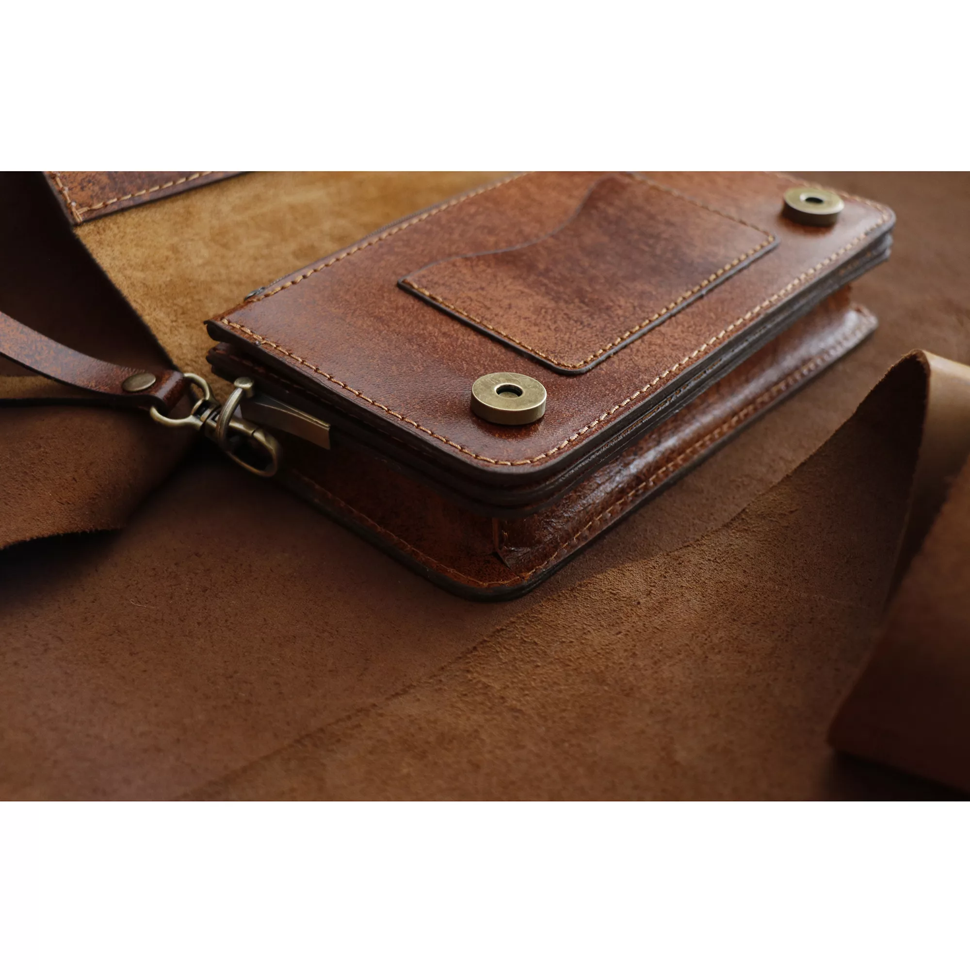 کیف دستی چرم بارثاوا مدل 1306