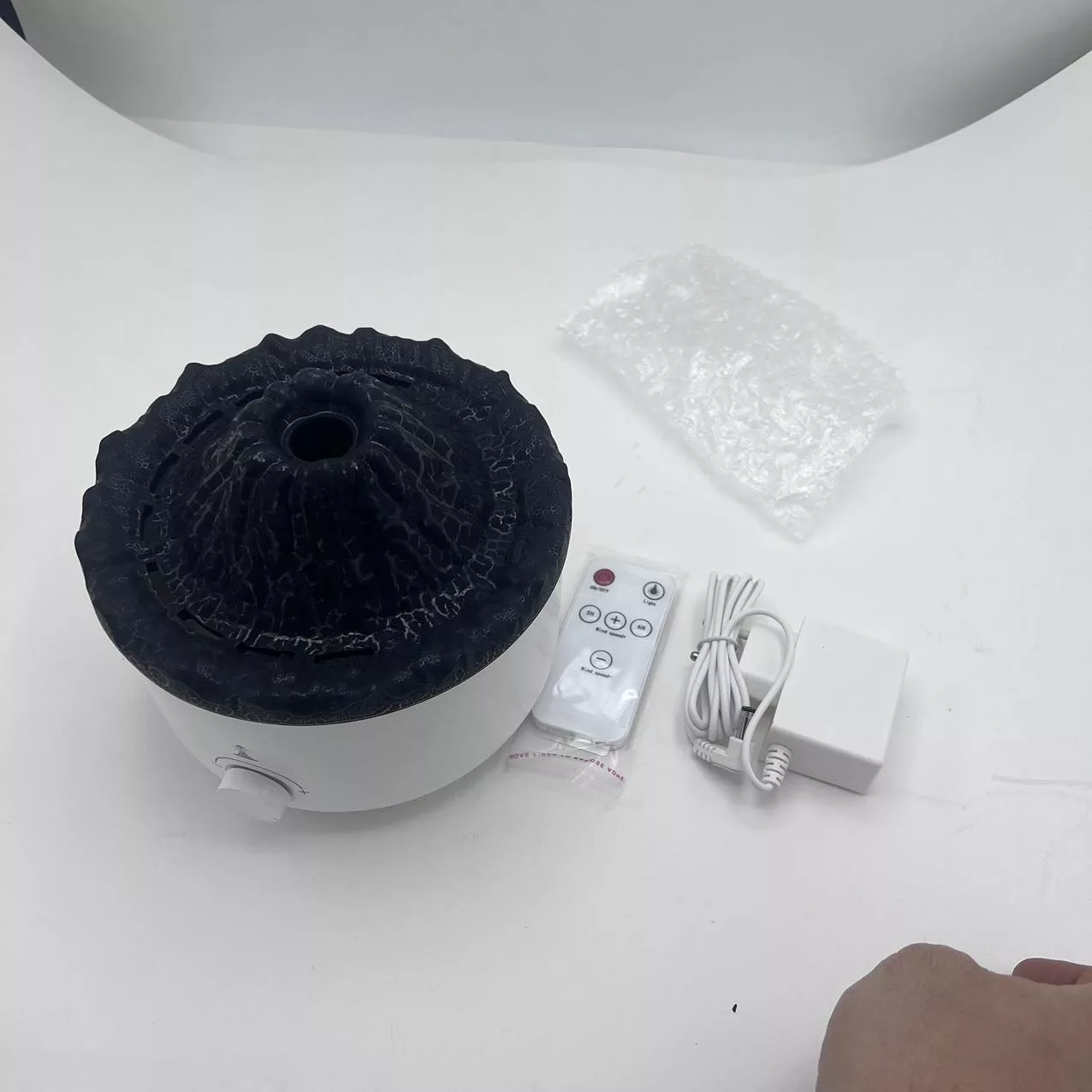 دستگاه بخور سرد طرح آتشفشان در حال فوران مدل V21B