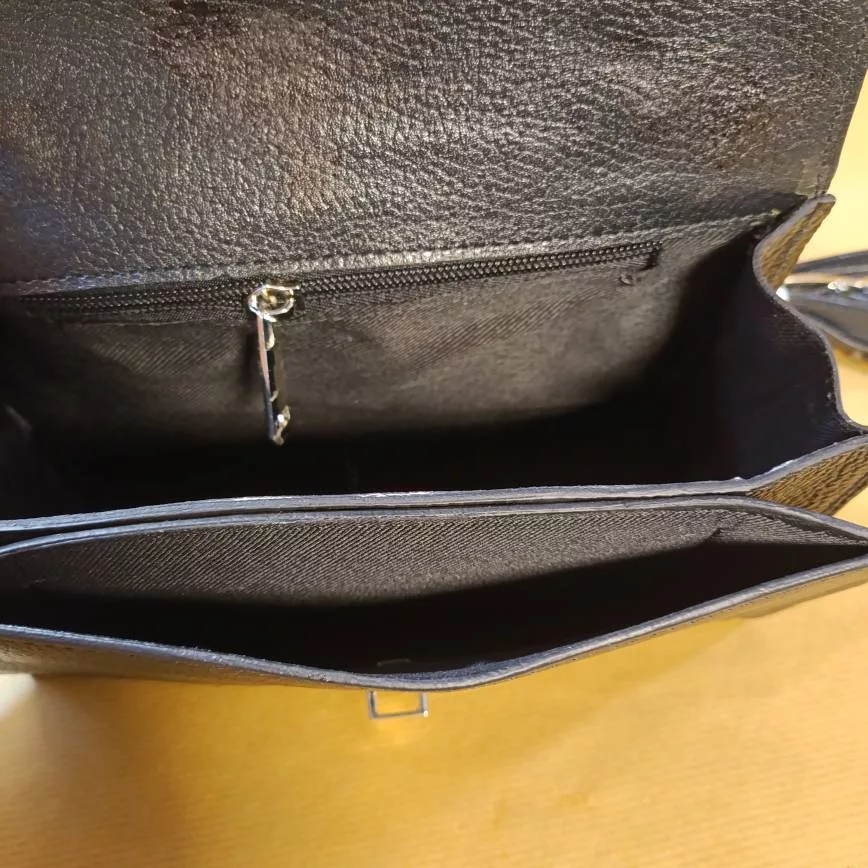 کیف دوشی زنانه مدل F6