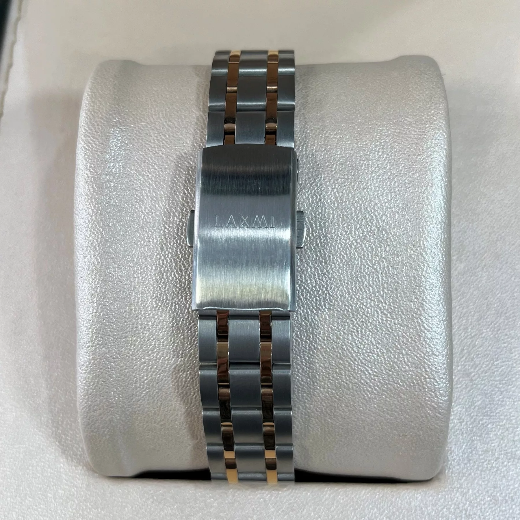 ساعت مچی عقربه ای زنانه لاکسمی مدل 8119L-3