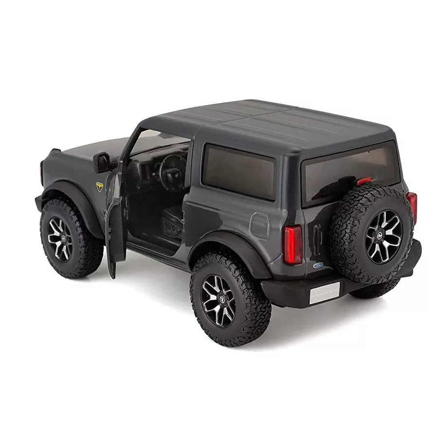 ماکت ماشین مایستو مدل 2021 Ford Bronco Badlands
