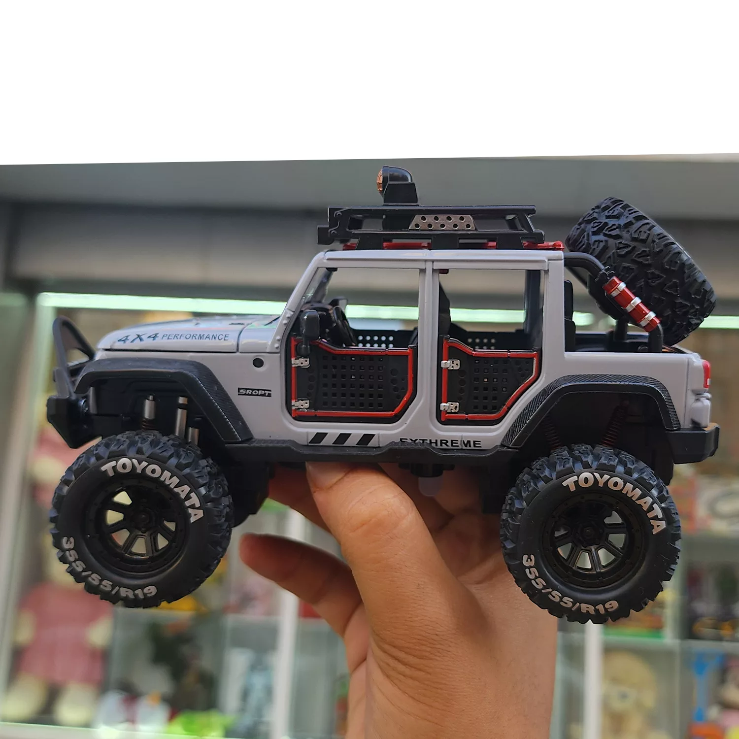 ماشین بازی ناب سل مدل موزیکال چراغ دار Jeep Off Road Wrangle