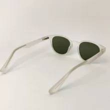 عینک آفتابی پنتوس زنانه فرست مدل RB7107C22