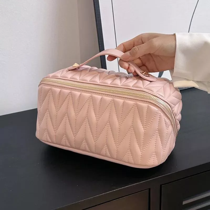 کیف لوازم آرایش زنانه مدل Multifunctional