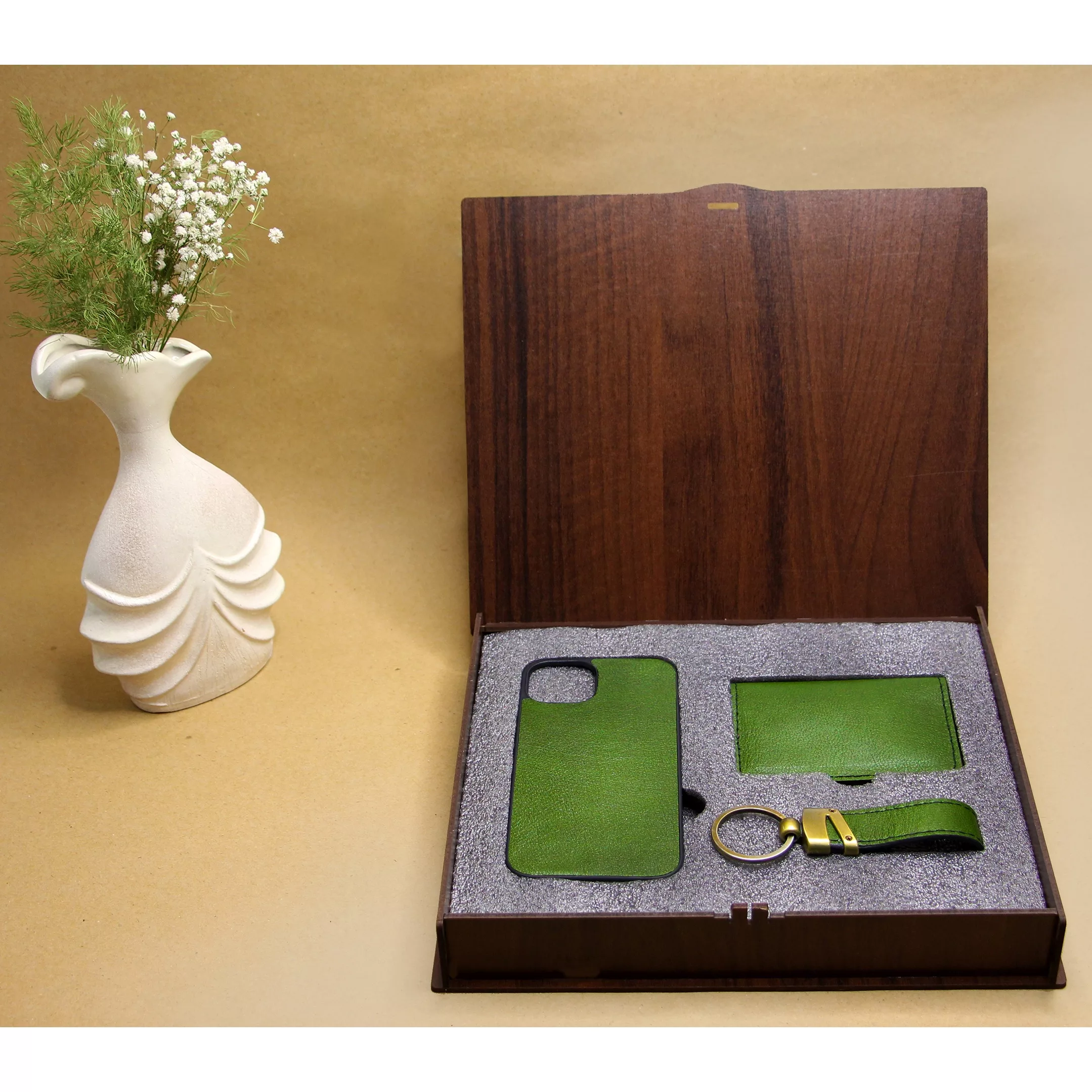 ست هدیه چرم سپنتا مدل 12