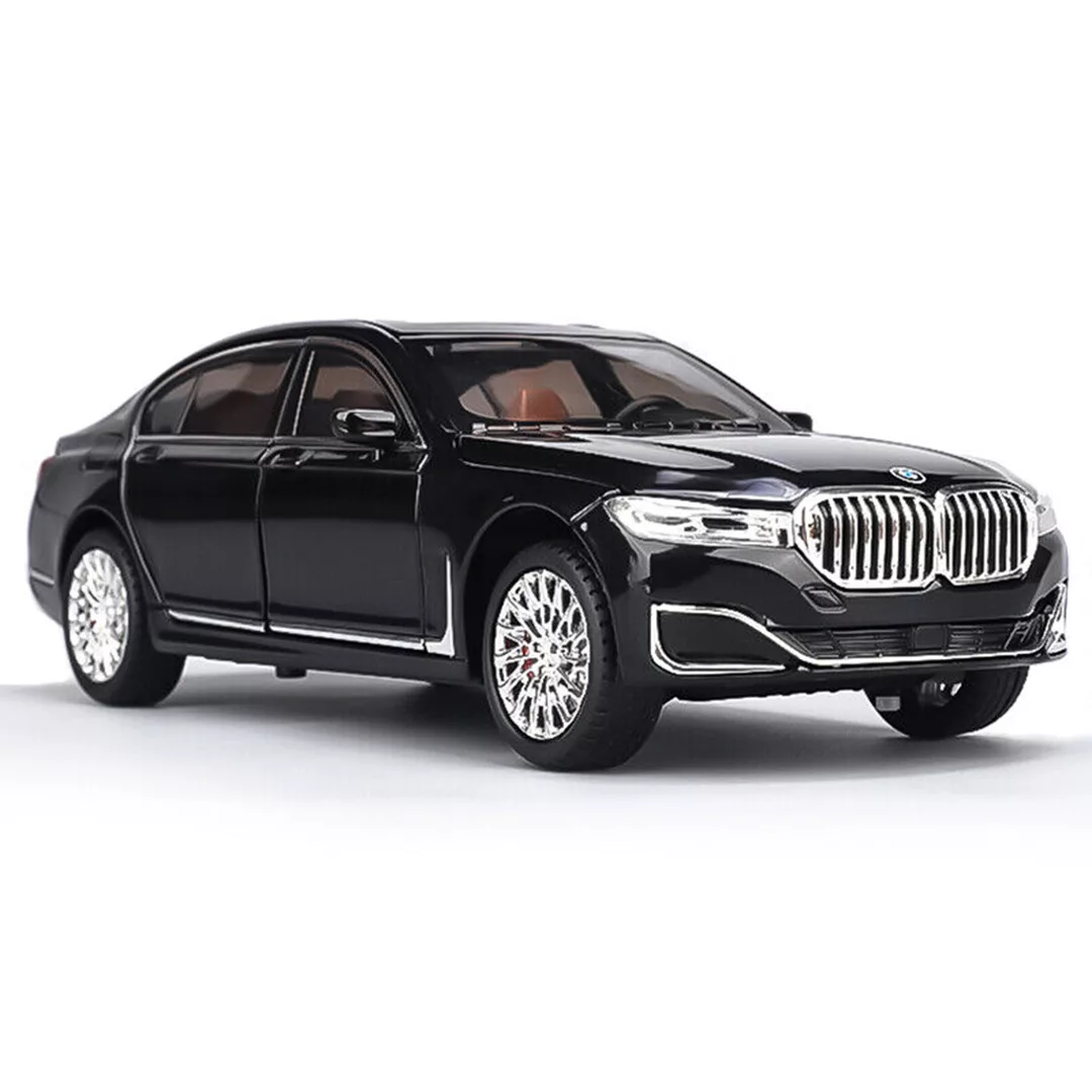 ماشین بازی مدل BMW 760