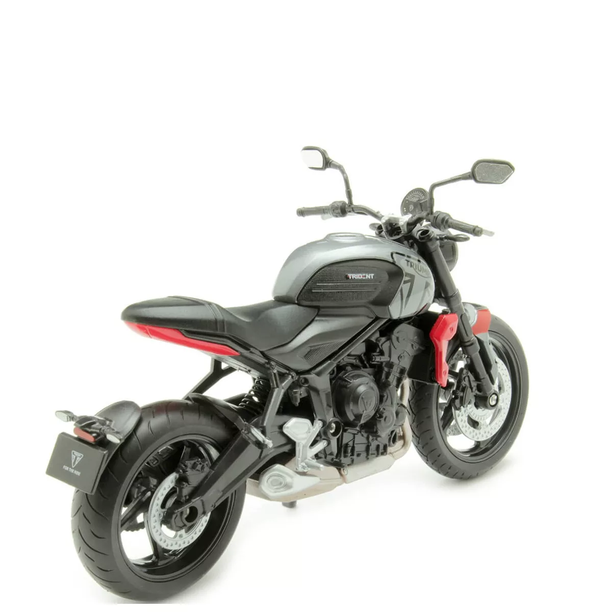 ماکت موتور ولی مدل 2023 Triumph Trident 660