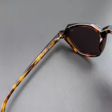 عینک آفتابی زنانه آلبرت وگ مدل S31103C2