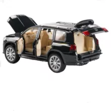 ماکت ماشین چه ژی مدل تویوتا لندکروز V8