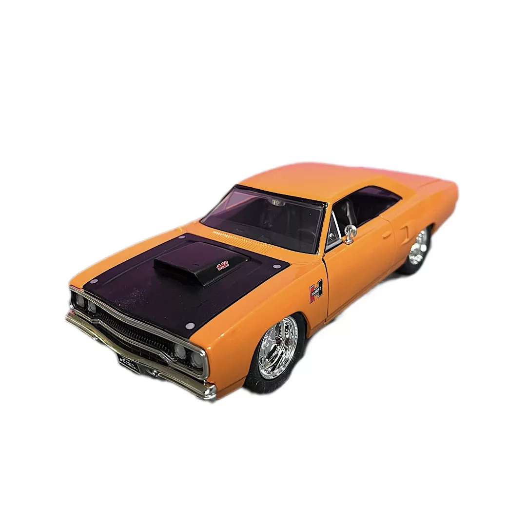 ماکت ماشین جادا مدل پلیموت رود رانر