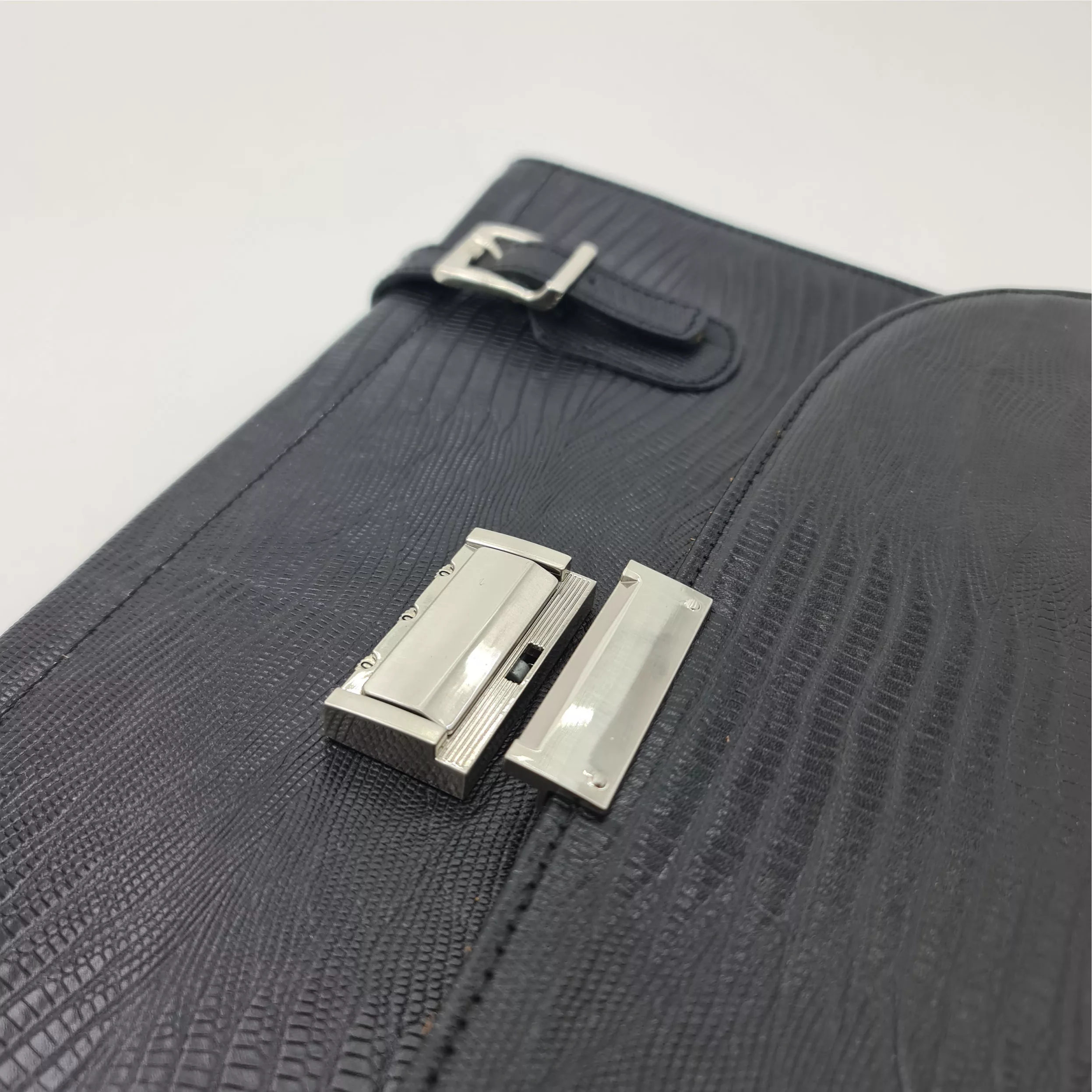 کیف اداری مدل آرون چرم طبیعی گاوی کد S_220