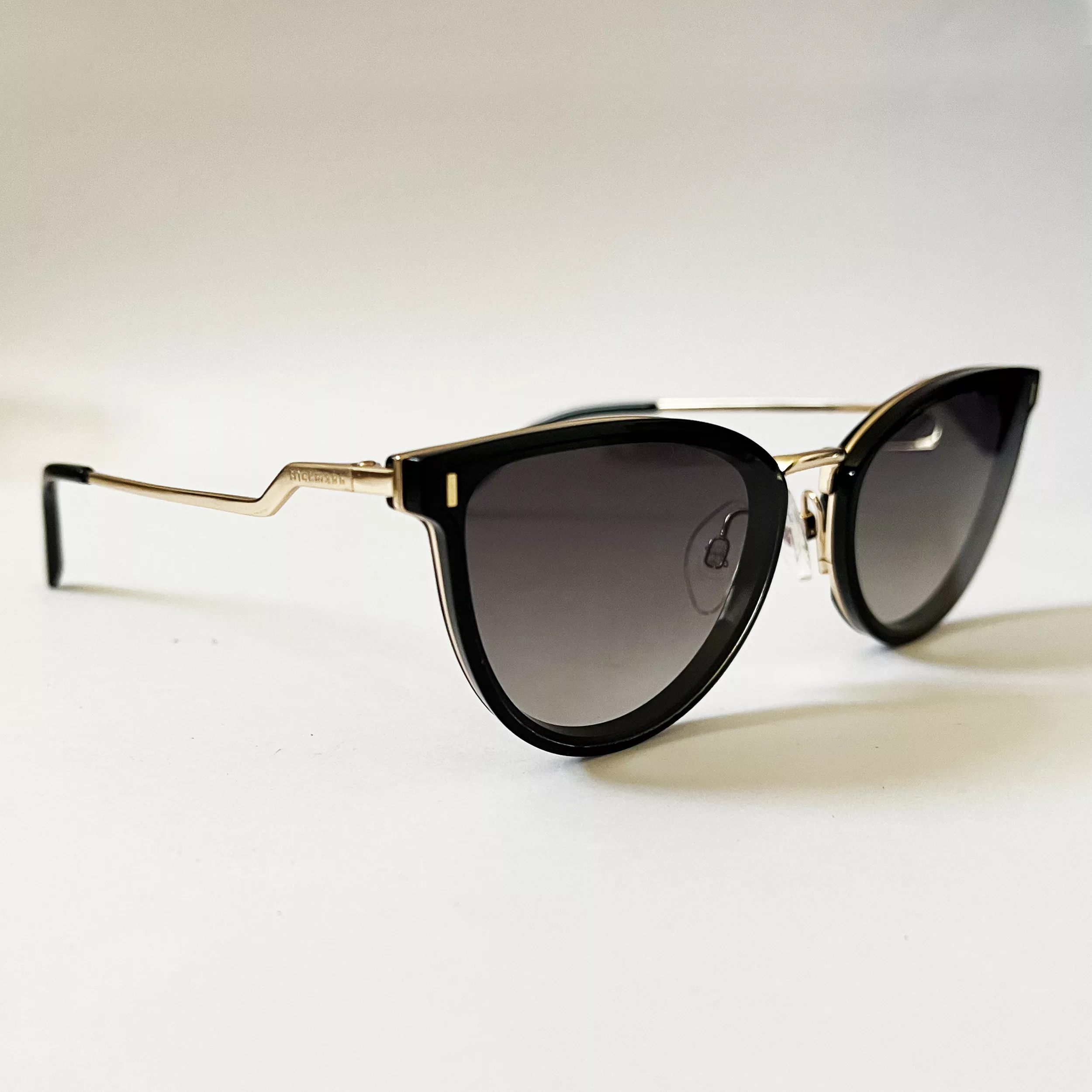 عینک آفتابی زنانه هیکمن مدل 9117