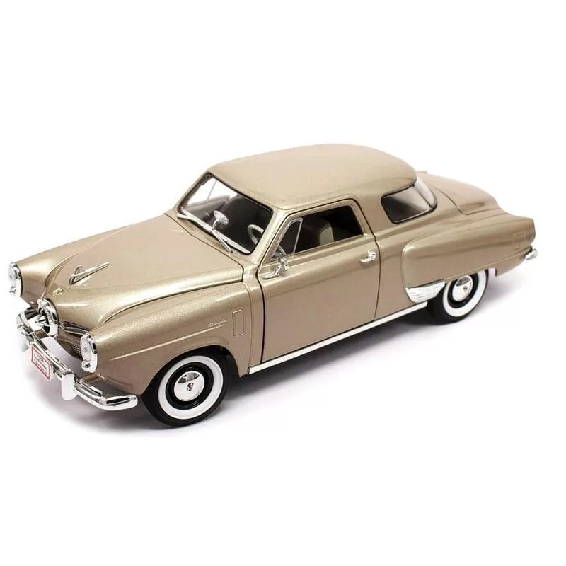 ماکت ماشین لوکی دایکست مدل Road Signature 1950 Studebaker Champion