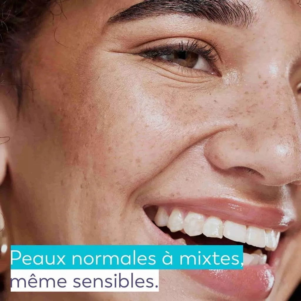 کرم مرطوب کننده ژونزک مدل light moisturizing حجم 50 میلی لیتر