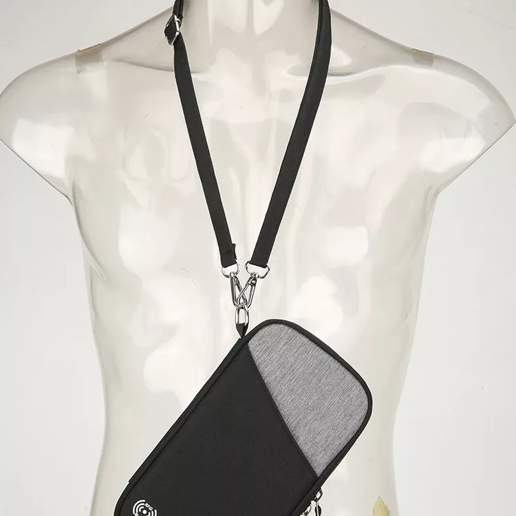 کیف مدارک مدل RFIDSTOP