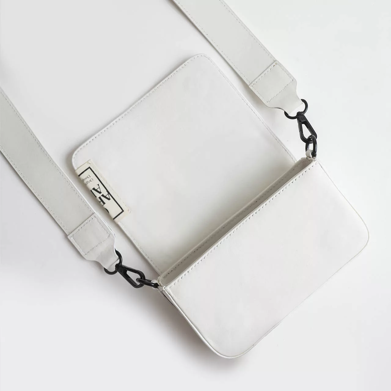 کیف دوشی زنانه چرم آرا مدل Tokyo