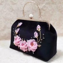 کیف مجلسی زنانه مدل روباندوزی بهاری