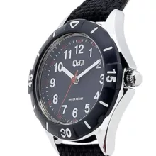 ساعت مچی عقربه ای زنانه کیو اند کیو مدل Qz75J3115Y