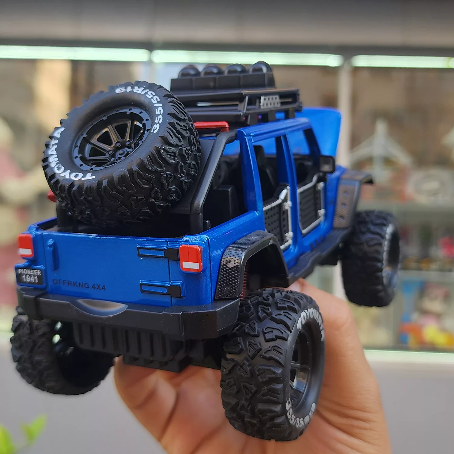 ماشین بازی ناب سل مدل موزیکال چراغ دار Jeep Off Road Wrangle