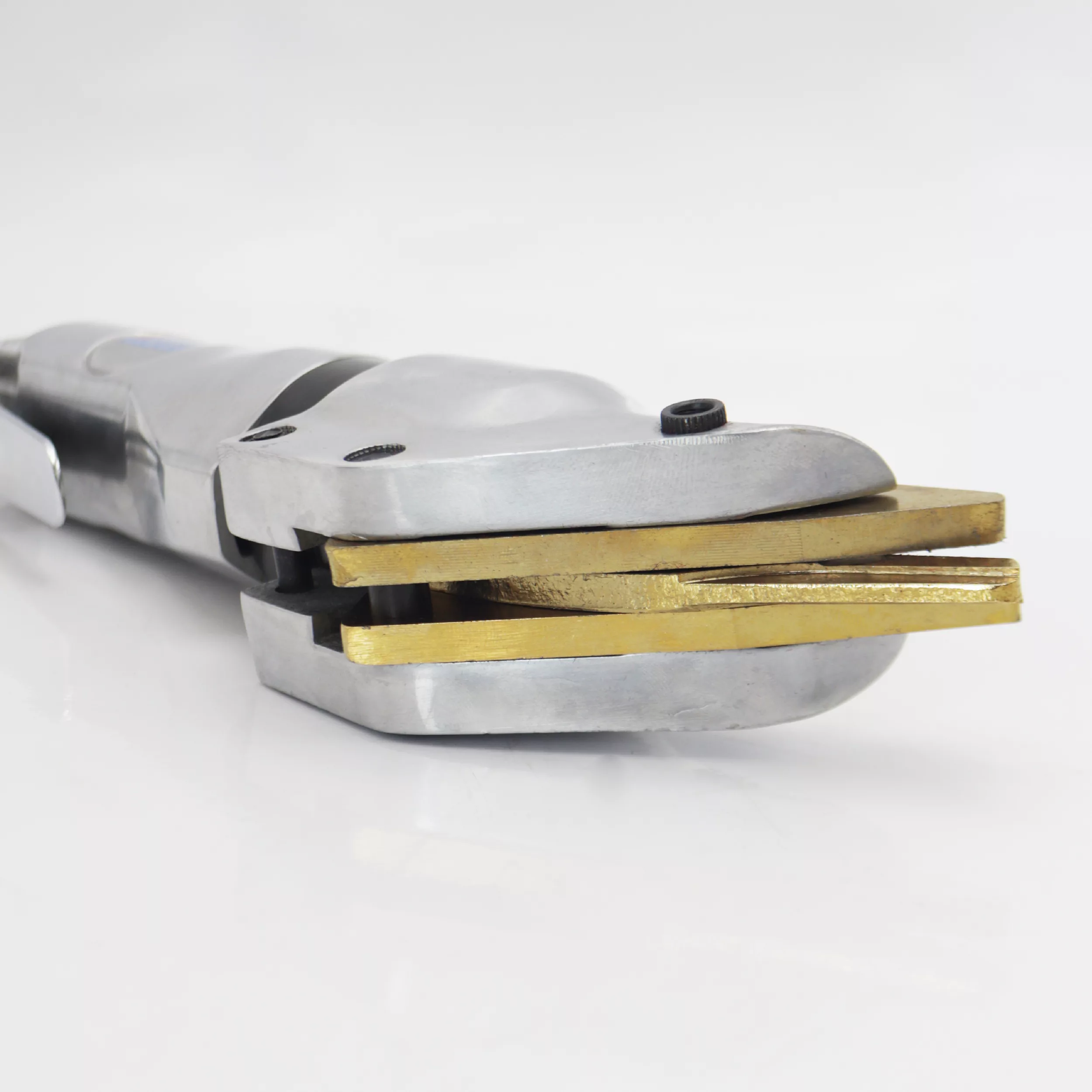 قیچی ورق بر بادی ووفو مدل YP-WFX-1501