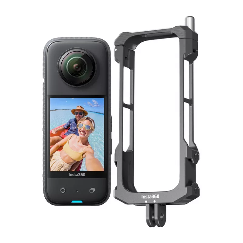 دوربین فیلم برداری ورزشی اینستا 360 مدل INSTA360 X3 به همراه لوازم جانبی
