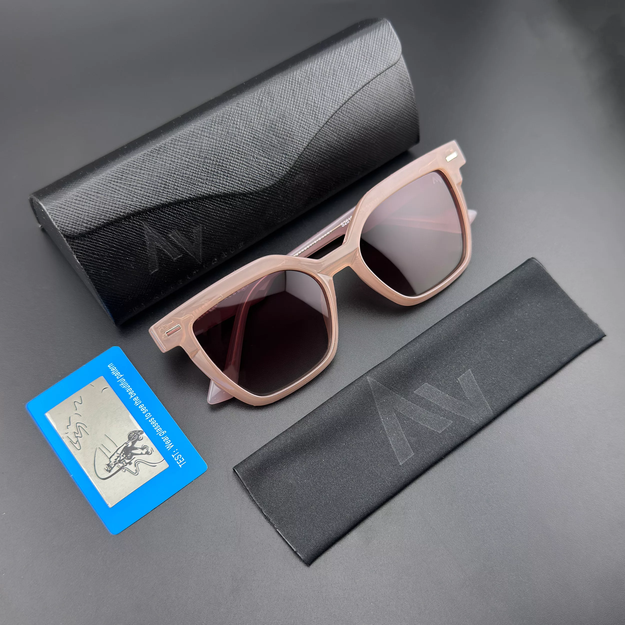 عینک آفتابی ویفرر زنانه آلبرت وگ مدل S26108C4 Acetate Avantgarde Visionary