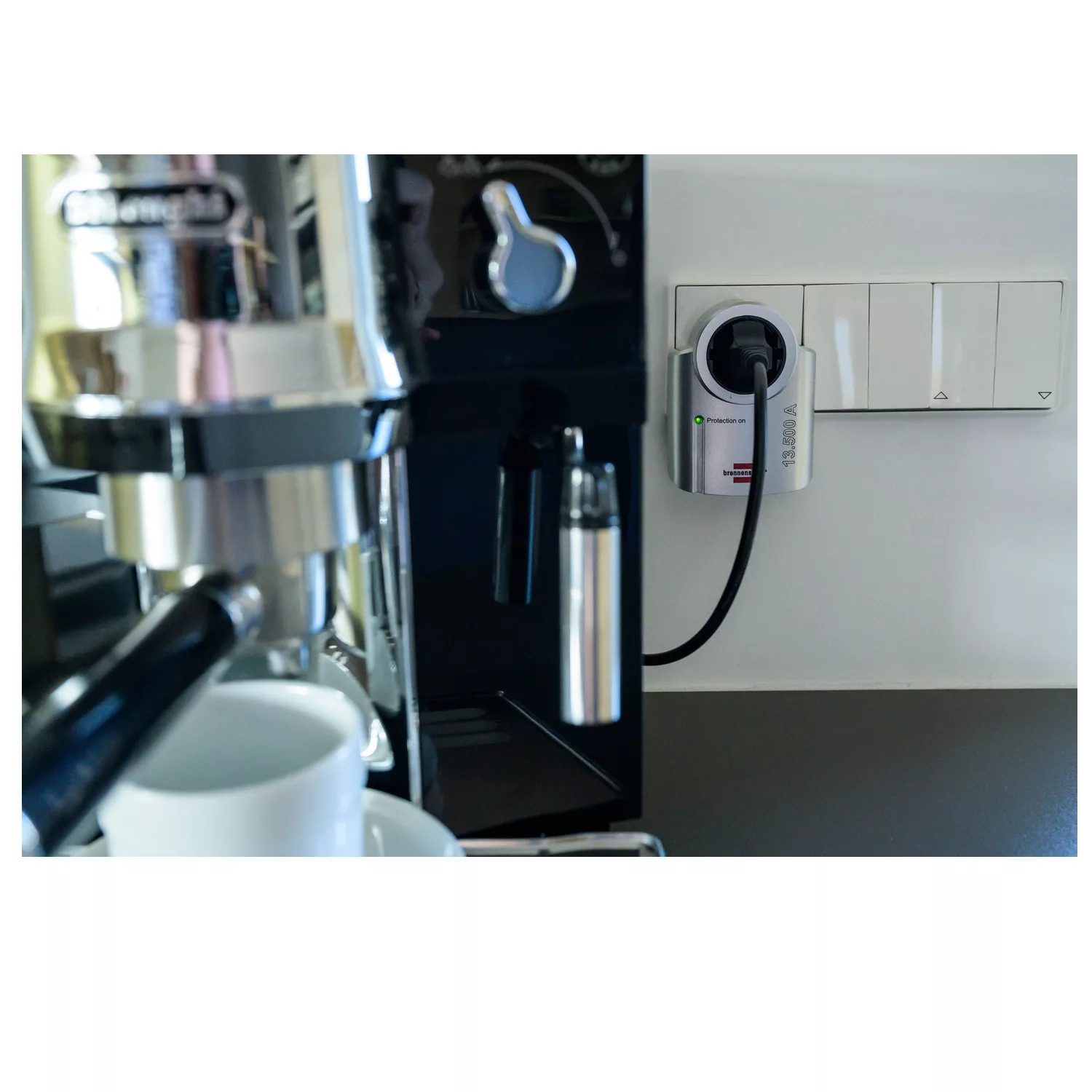 محافظ ولتاژ برننشتول مدل پریرما لاین