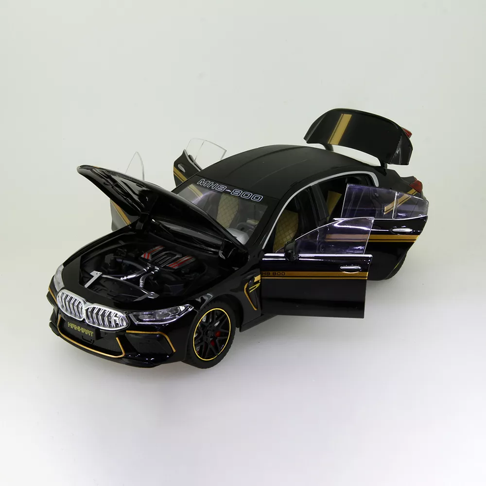 ماشین بازی چه ژی مدل بی ام و M8 کد BMW M8