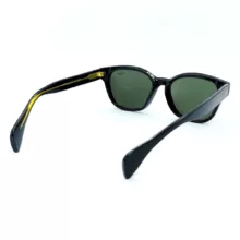 عینک آفتابی ویفرر فرست مدل UM6808-C1