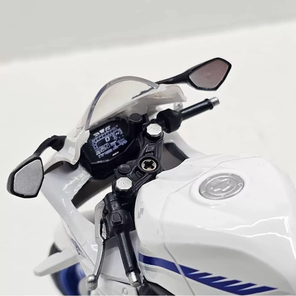 موتور بازی ناب سل مدل سوزوکی SUZUKI GSX-R1000 همراه با جاسوییچی