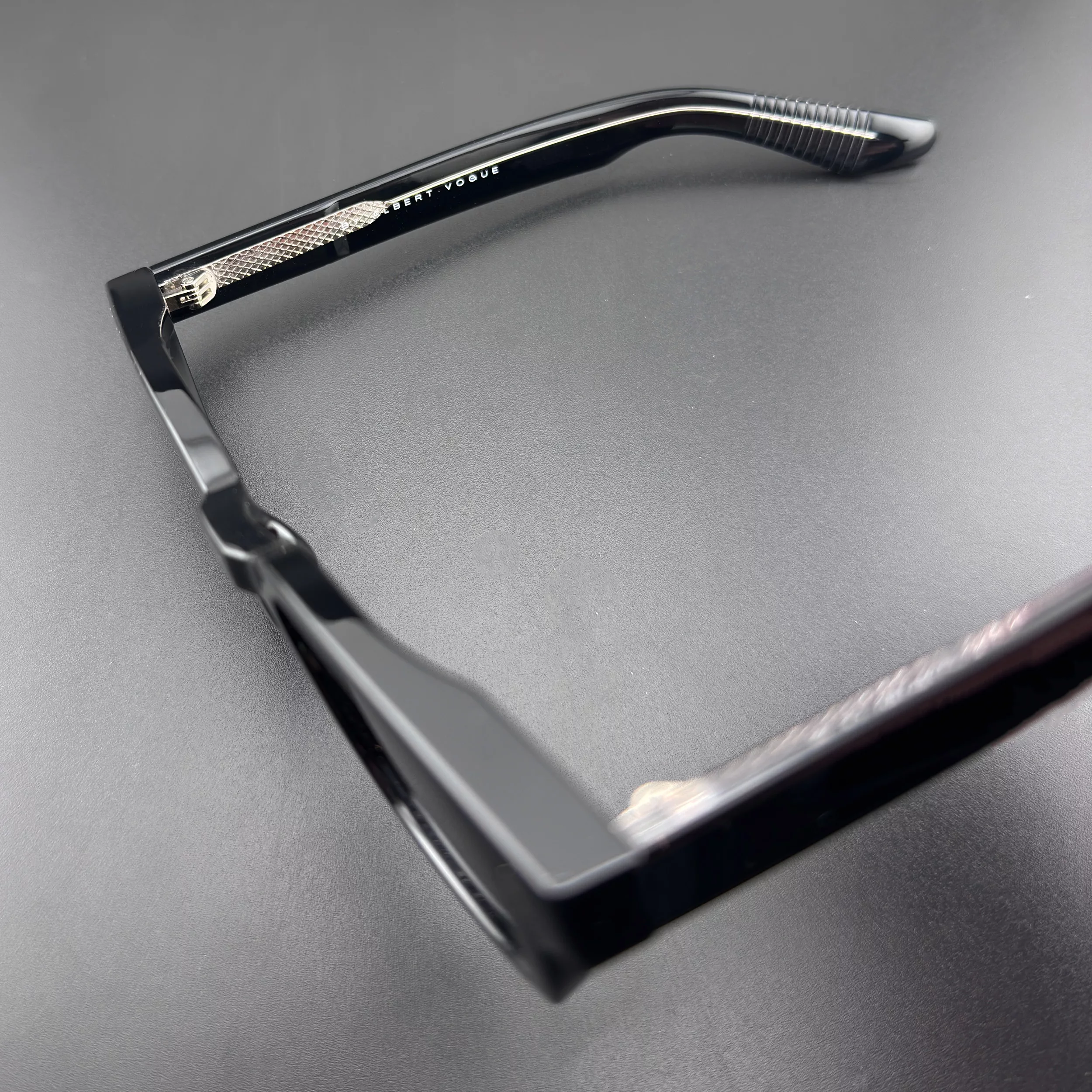 عینک آفتابی مستطیلی آلبرت وگ مدل S31110C1 Acetate Avantgarde Visionary