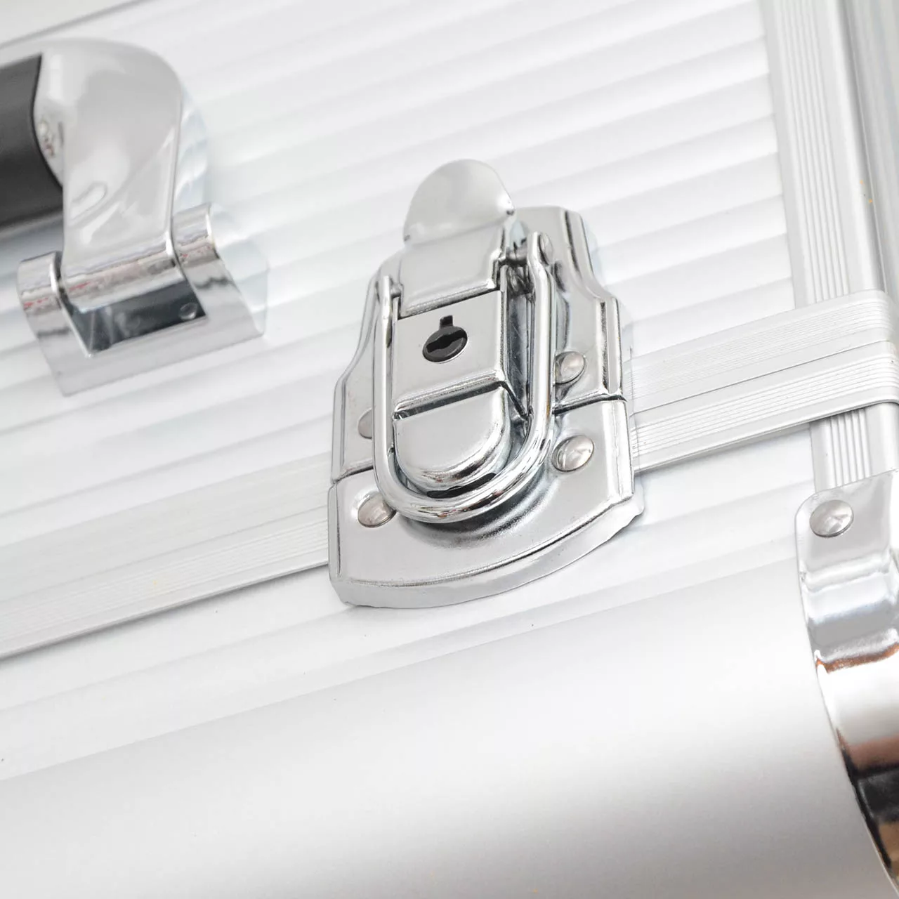 کیف لوازم آرایش و گریم زنانه ارکید مدل 2667-SR