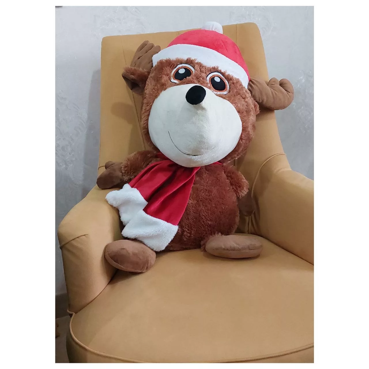 عروسک طرح گوزن مدل Santa Hat کد 871 ارتفاع 81 سانتیمتر