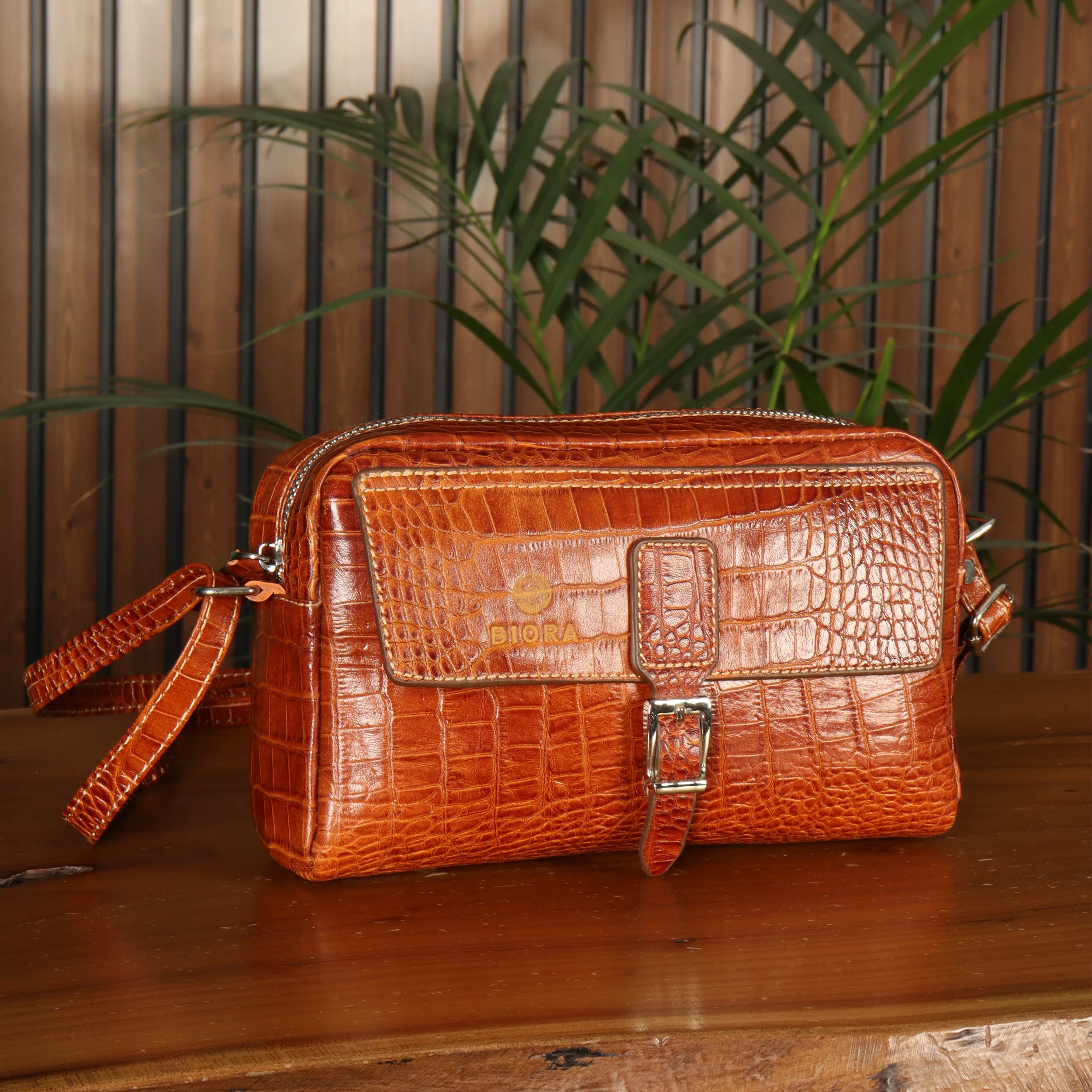 کیف دوشی زنانه بیورا مدل za30