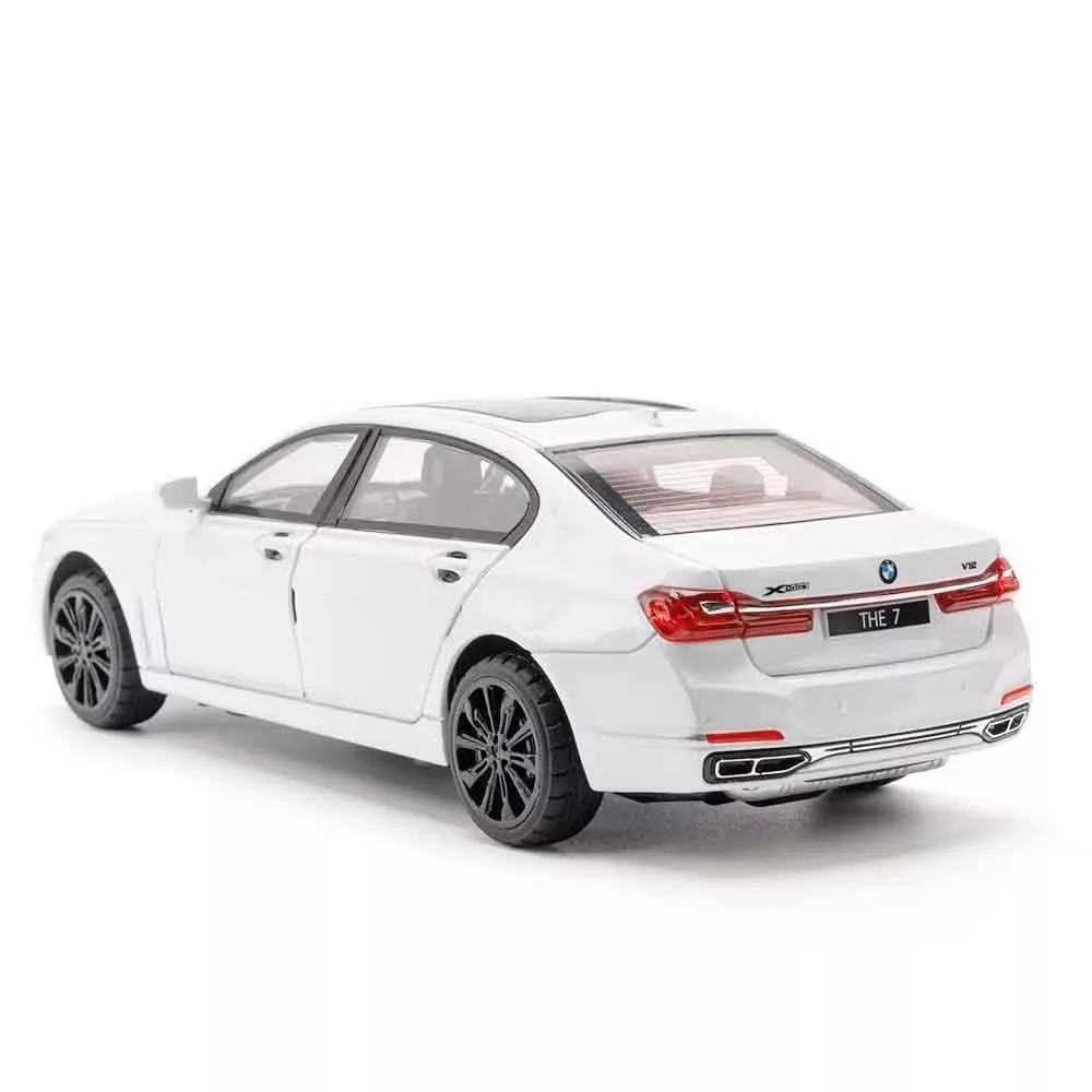 ماکت ماشین مدل بی ام و طرح BMW SERIES 7