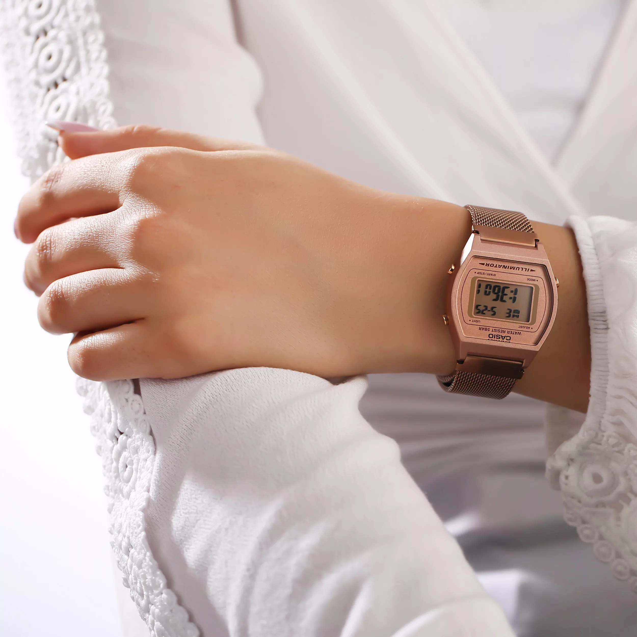 ساعت مچی دیجیتال زنانه کاسیو مدل B640WMR-5ADF