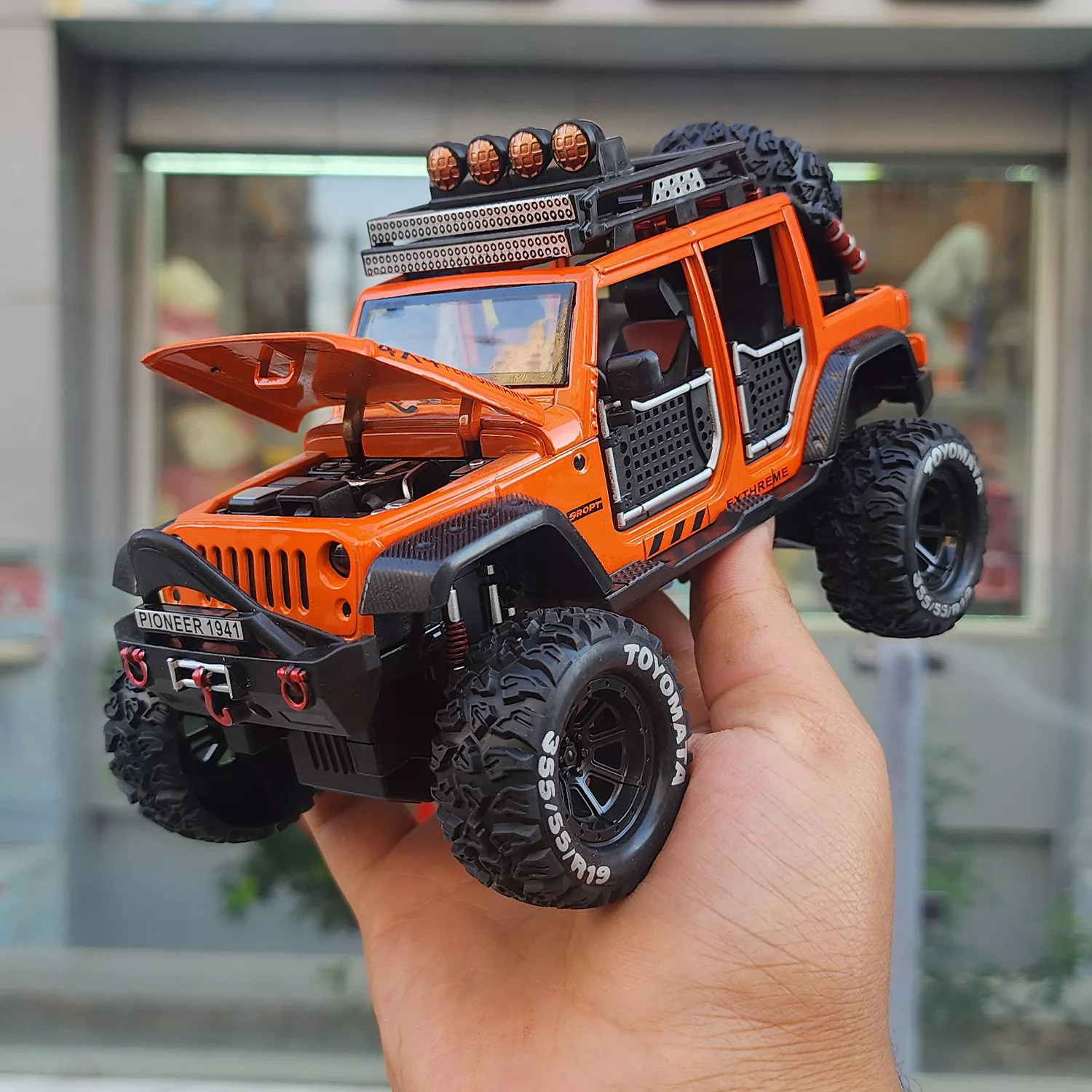 ماشین بازی ناب سل مدل موزیکال چراغ دار Jeep Off Road Wrangle