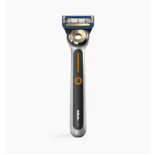 خودتراش ژیلت مدل Labs Heated Razor به همراه تیغ یدک