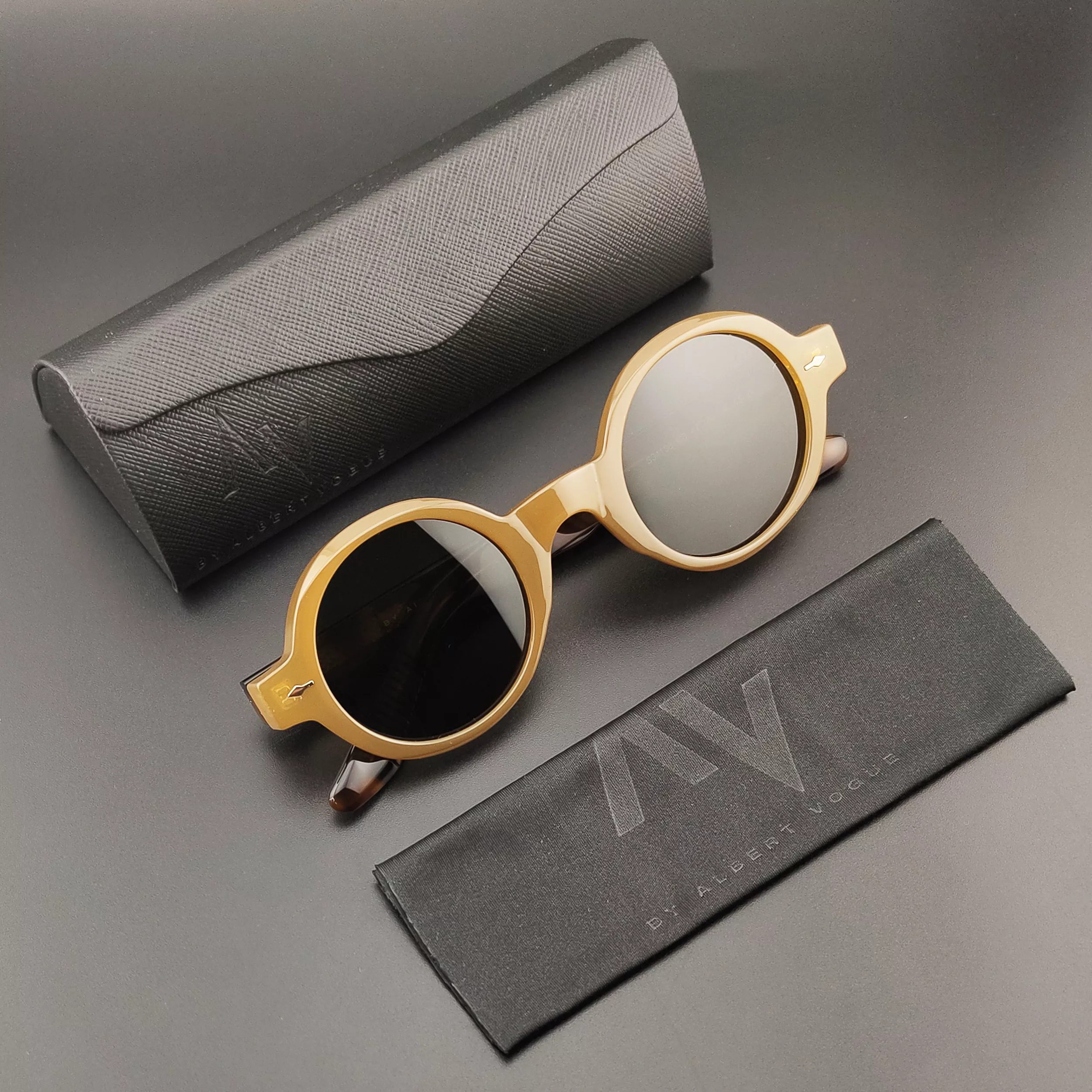 عینک آفتابی آلبرت وگ مدل S31108C3 Acetate Avantgarde Visionary